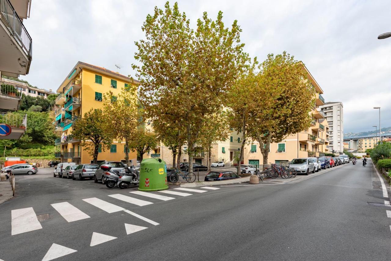 Joivy Cosy Flat With Parking In Chiavari Bagian luar foto
